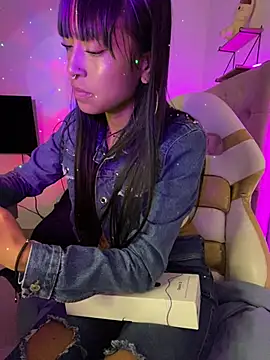 bonnie 18x online show from 20, 2, 2025