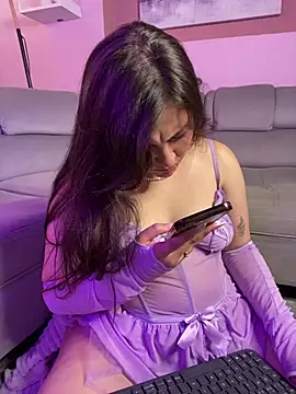 PoliBenett  online show from 4, 2, 2025