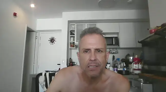 Diegoperrote682661 online show from 26, 1, 2025