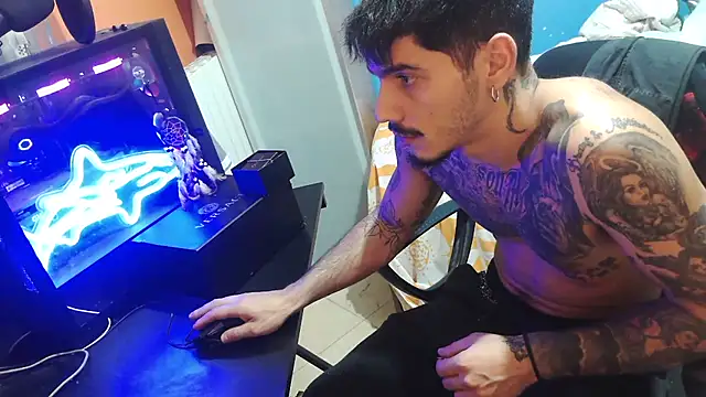 Badboyi1997 online show from 10, 10, 2025