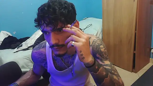 Badboyi1997 online show from 13, 2, 2026