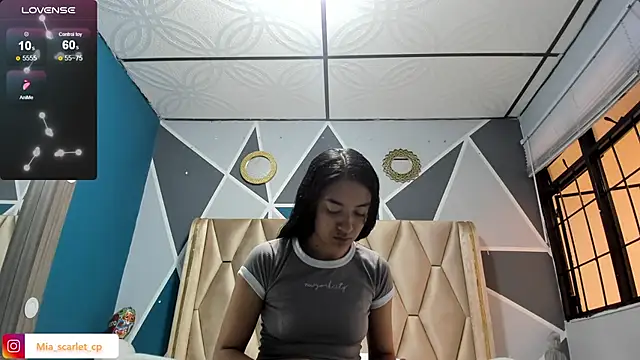 Snapshot of Mia_scarlet69 chatting on 12, 9, 2025 Mia scarlet69 online show from 12, 9, 2025