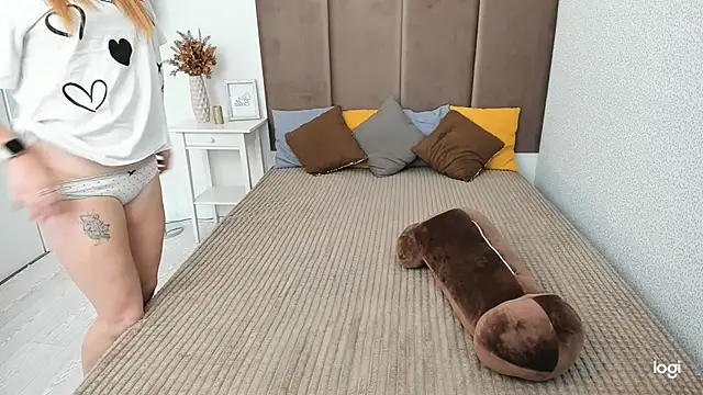 BettyBloom69 online show from 11, 10, 2025