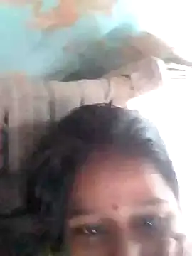 riya houswife online show from 18, 11, 2025