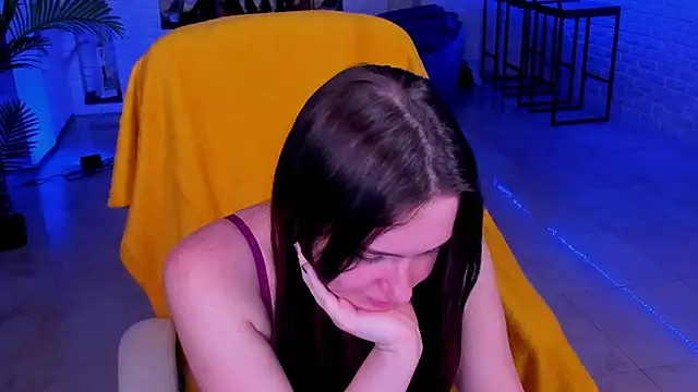 LisaElfy online show from 14, 1, 2025