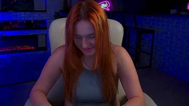 LisaElfy online show from 23, 9, 2025