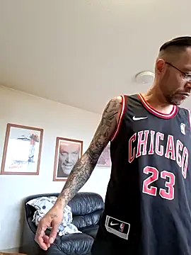 mileflav0r online show from 2, 4, 2026