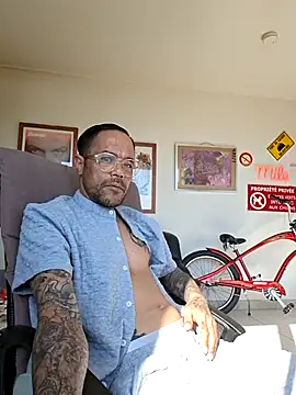 mileflav0r online show from 7, 5, 2026