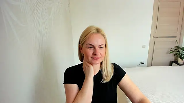 Alicee Gracee online show from 18, 3, 2026