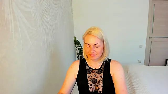 Alicee Gracee online show from 29, 5, 2026