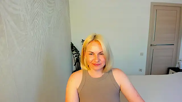 Alicee Gracee online show from 8, 6, 2026