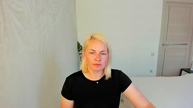 Alicee Gracee online show from 10, 6, 2026