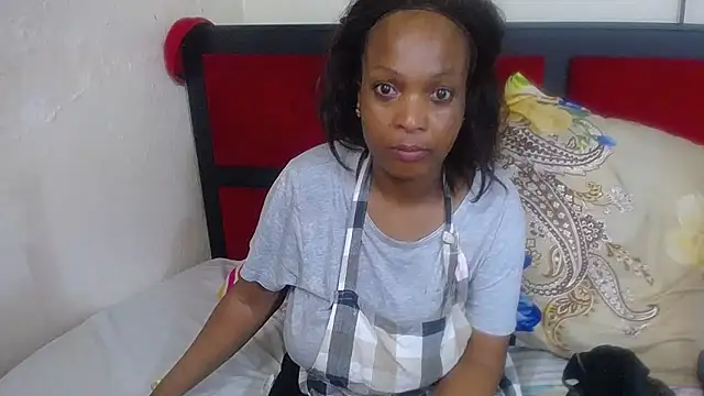 MaximTease24 online show from 25, 10, 2025