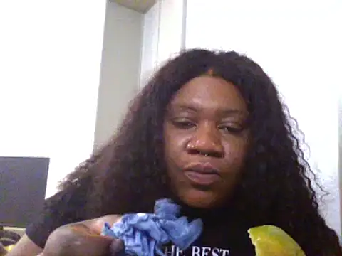 Snapshot of bonbonaumiel chatting on 6, 12, 2024 bonbonaumiel online show from 6, 12, 2024