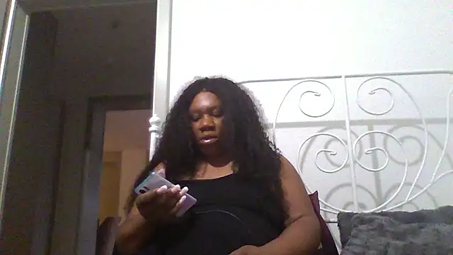 Snapshot of bonbonaumiel chatting on 9, 12, 2024 bonbonaumiel online show from 9, 12, 2024