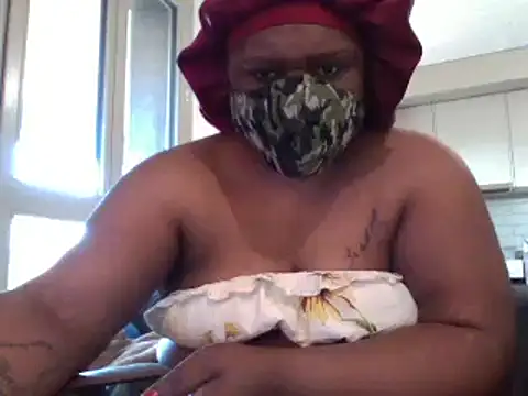 Snapshot of bonbonaumiel chatting on 3, 1, 2025 bonbonaumiel online show from 3, 1, 2025