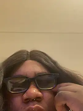 Snapshot of bonbonaumiel chatting on 4, 1, 2025 bonbonaumiel online show from 4, 1, 2025