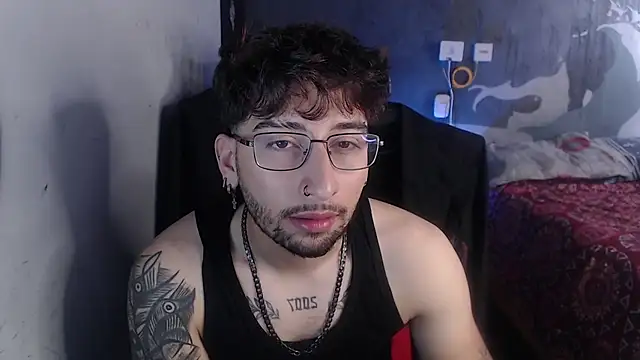 Snapshot of Dereck_Dickson chatting on 18, 10, 2025 Dereck Dickson online show from 18, 10, 2025