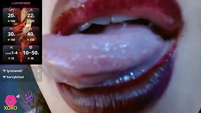 Snapshot of miss_evoleth2 chatting on 3, 10, 2025 miss evoleth2 online show from 3, 10, 2025