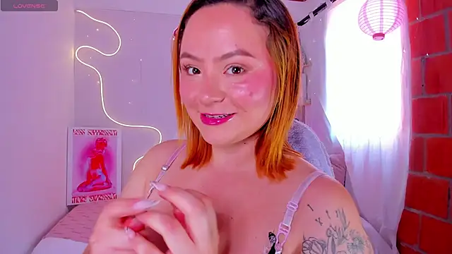 karlahush online show from 30, 1, 2025