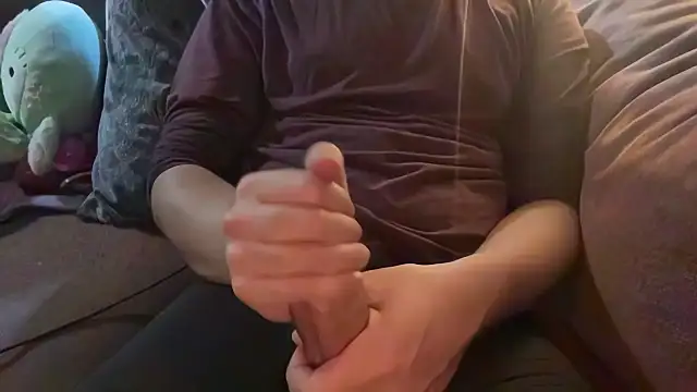 Snapshot of Lee_320 chatting on 14, 3, 2025 Lee 320 online show from 14, 3, 2025