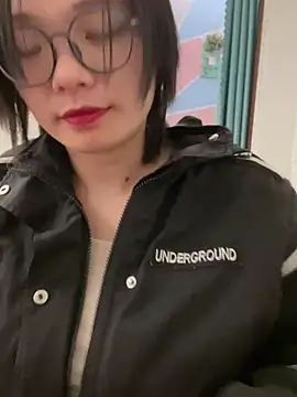 Bella0815 online show from 1, 3, 2025