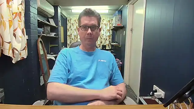 tilobinder online show from 11, 10, 2025