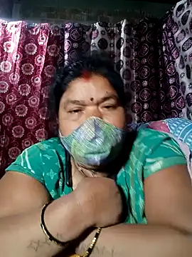 Snapshot of Hot_Falguni chatting on 3, 2, 2025 Hot Falguni online show from 3, 2, 2025
