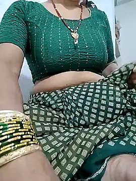 Snapshot of Hot_Falguni chatting on 12, 9, 2025 Hot Falguni online show from 12, 9, 2025
