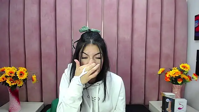 Poly Sasha  online show from 18, 3, 2025