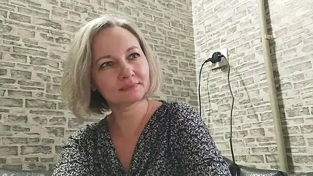 EdithManning online show from 16, 1, 2025