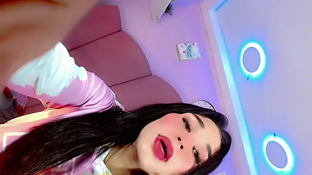 Jadeyourqueen online show from 7, 12, 2024