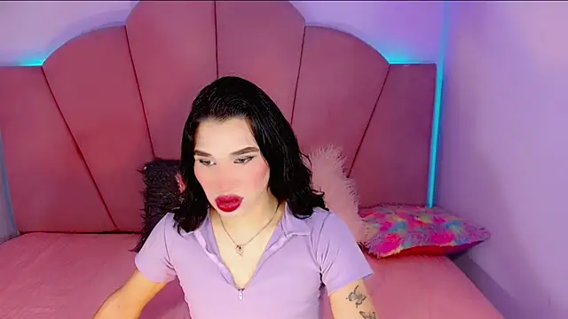 Jadeyourqueen online show from 9, 12, 2024