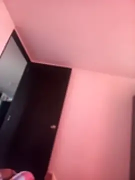 Snapshot of Guido1982 chatting on 4, 11, 2025 Guido1982 online show from 4, 11, 2025