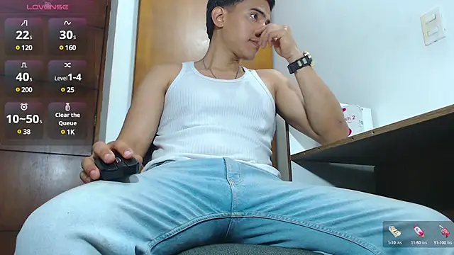 Snapshot of angelbianchii chatting on 7, 3, 2025 angelbianchii online show from 7, 3, 2025