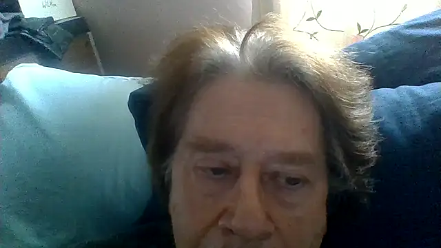 Snapshot of frankie7inch chatting on 26, 6, 2026 frankie7inch online show from 26, 6, 2026
