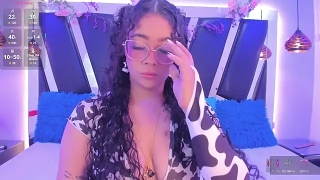 Snapshot of antonelllepiercee chatting on 24, 4, 2026 antonelllepiercee online show from 24, 4, 2026