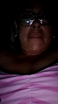 Snapshot of Kasandra_Ho chatting on 5, 1, 2025 Kasandra Ho online show from 5, 1, 2025