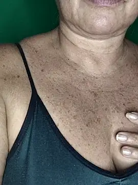 Kasandra Ho online show from 16, 11, 2025