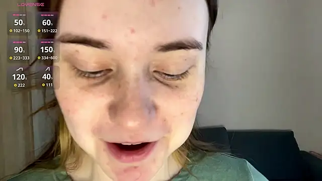 Snapshot of EditaBumford chatting on 2, 4, 2026 EditaBumford online show from 2, 4, 2026