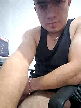 Snapshot of dragon1006 chatting on 1, 5, 2026 dragon1006 online show from 1, 5, 2026
