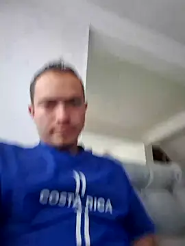 Snapshot of dragon1006 chatting on 15, 5, 2026 dragon1006 online show from 15, 5, 2026