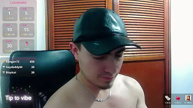 Snapshot of dragon1006 chatting on 2, 6, 2026 dragon1006 online show from 2, 6, 2026