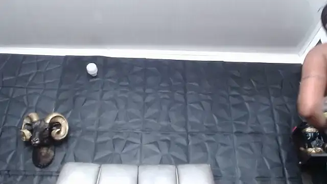 Hanna Fox 69 online show from 3, 3, 2026