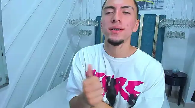Snapshot of King_Dante_ chatting on 22, 1, 2025 King Dante online show from 22, 1, 2025