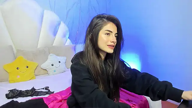 Megga Bluee online show from 3, 1, 2025