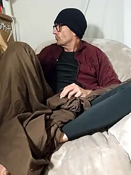 Pumpndeep online show from 20, 12, 2025