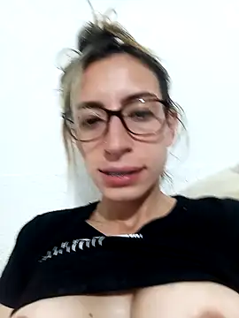 Snapshot of Melinaa-sex chatting on 20, 12, 2024 Melinaa-sex online show from 20, 12, 2024
