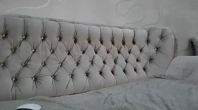 ElliaSquirtGirl online show from 18, 1, 2025