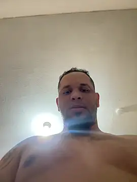 Snapshot of kelin17 chatting on 26, 4, 2026 kelin17 online show from 26, 4, 2026